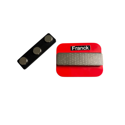 Badge porte nom aimanté à personnaliser