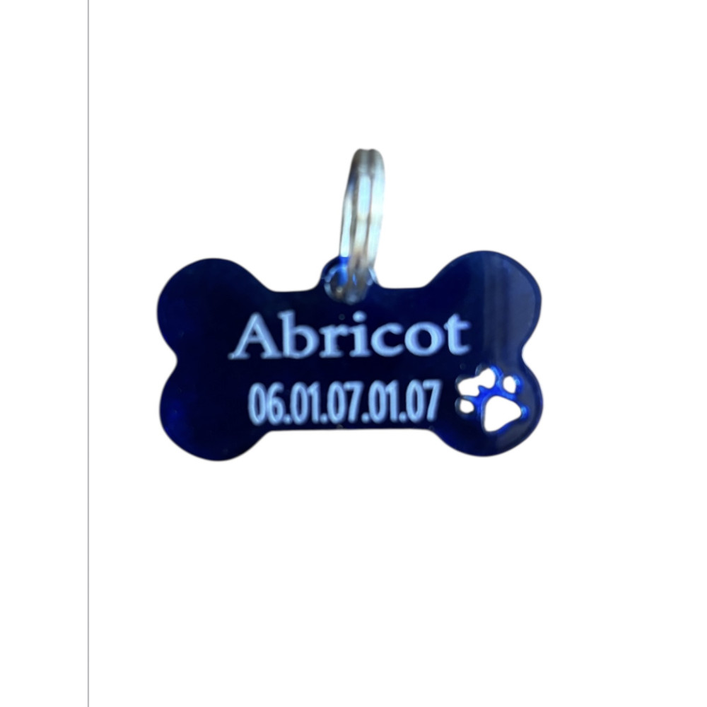 Médaillon pour chien en plexiglas bleu à personnaliser