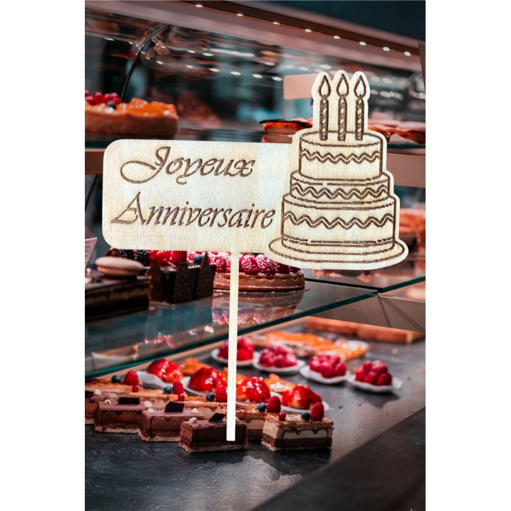 Cake topper  pour anniversaire  à personnaliser